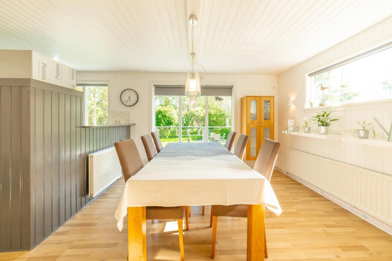 Beautiful Family In South-iceland Perfect For Groups And Families